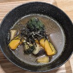 東京エイジングスパイス Japanese Bistro ＆ Café - 痺辛山椒東京スープカレー　