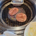 焼肉きんぐ - 