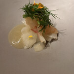 ベージュ アラン・デュカス 東京 - 