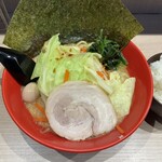 横浜家系ラーメン赤家 - 料理写真: