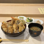 神楽桟 - 牡蠣・海老天丼（特上）¥2500