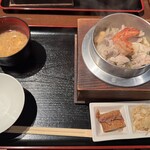 酒肴いそや - 五目釜飯