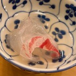 木挽町 とも樹 - 煎り酒に浸かる真鯛