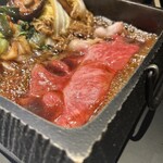 神戸和牛すき焼きしゃぶしゃぶ菊鶴 - 