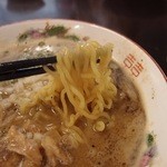 夢ノ弥 - 牛すじ炭焼きラーメン（７５０円）