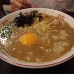夢ノ弥 - 中華肉玉そば（７００円）。