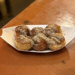 ほんま門  - ■たこ焼き(ソース・しょうゆ・ポン酢・塩) 提供後で青のりはまだかけてません。