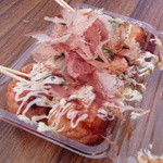 外苑休憩所 - 外苑休憩所内で頂いた至極オススメなたこ焼きです