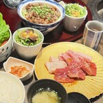 特選黒毛和牛焼肉 西新初喜 - 