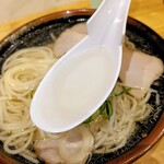 中華そば モリス - スープ