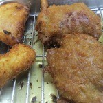 鈴屋 - カツ、玉ねぎ、ウインナー