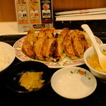 餃子の王将 - 料理写真:餃子ご飯
