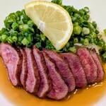 牛たん料理 閣 三越前店 - 牛タンのたたきハーフ