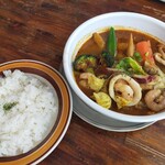 カンクーン - 狙い通りのシーフード野菜カレー　めちゃ美味そう
