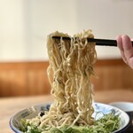 中華蕎麦 春馬 - よぉ〜くマゼマゼしてリフトUP⤴️