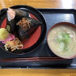 菅原分店765 - おにぎり定食(塩引とちりめん山椒)の豚汁変更
