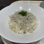 むかん横浜  - しらす丼