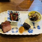 饗華 - 釜焼きチャーシュー、馬肉の四川風ソース、牛肉の陳皮風味煮、バイ貝のビールスパイス煮、絶対お酒いります！