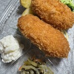 ほっともっと - カニクリーム、2個でも充分