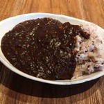 ココネイロ - じっくり煮込んだ海軍カレー（サラダ付）750円