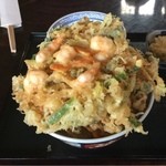 味匠 天宏 - こっちはかき揚げ丼！なんと、2枚も笑。胸やけ決定！