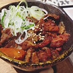 焼肉ホルモン 龍の巣 - 牛すじ煮込み680円（2026年1月）