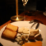 Rossi - 本日のチーズの盛り合わせ