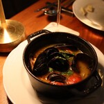 Rossi - マックさんのムール貝 白ワイン蒸し