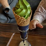 あいや 本店 - 濃い抹茶ソフト¥630