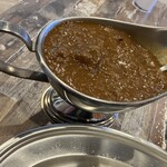 かれいや 中尾食堂 - カレールーはカレールーポットで提供されます