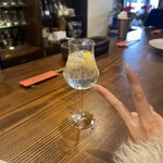 ビーアンドダブリュー - 