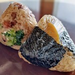 雄勝湾直送海鮮浜焼き 青木水産 - ホタテ、タコ(各220円)