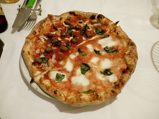 Trattoria e Pizzeria L'ARTE restaurant in Tokyo, Japan