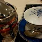 ル・プレジール - ◆紅茶　食器にまでこだわりが感じられ、心地好く〆と相成りました！