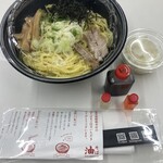 東京油組総本店 - 料理写真: