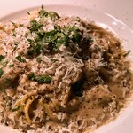 カルネジーオ ウエスト - 