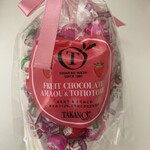 新宿高野 - 料理写真:○とちおとめ　あまおうチョコ