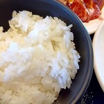 焼肉ぐりぐり家 - ごはん到着！