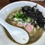 煮干し中華そば 魚魚 - 料理写真: