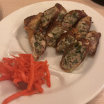 餃子屋とんぼ - 鶏皮餃子