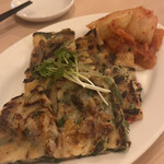 餃子屋とんぼ - 海鮮入りチヂミ