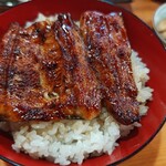 源八 - うな丼。