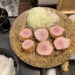 とんかつ 源屋 - 