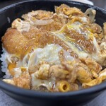 資さんうどん - 料理写真: