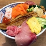 磯丸水産 - 海鮮丼