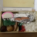 蒲田鳥久 - 鮭弁当