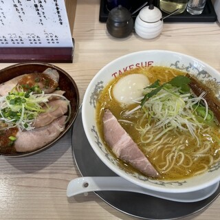 ラーメン専科 竹末食堂_0