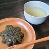 TEA HOUSE KABUKIYA - お茶請け①ベイクド紅葉【抹茶】(通常価格:税込400円、セット価格:税込350円)
お茶①白茶(広島県世羅産、手摘み在来種、TEA FACTORY GEN)《一番煎じ》(税込1,300円)