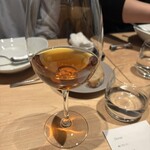 B - グラスのオレンジ