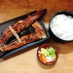 石橋うなぎ店 - 